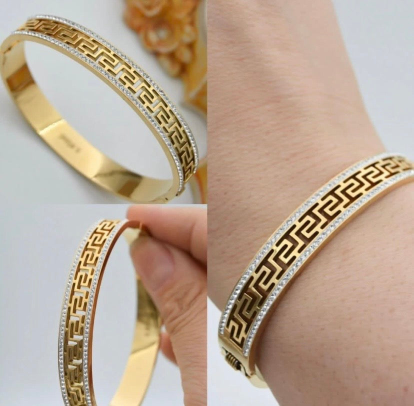 Greek Pattern-Zircon Border Cuff