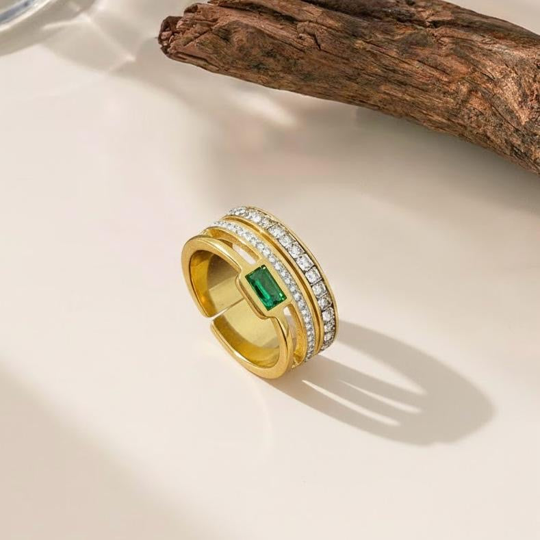 Emerald Luxe Layered Ring ❤️‍🔥