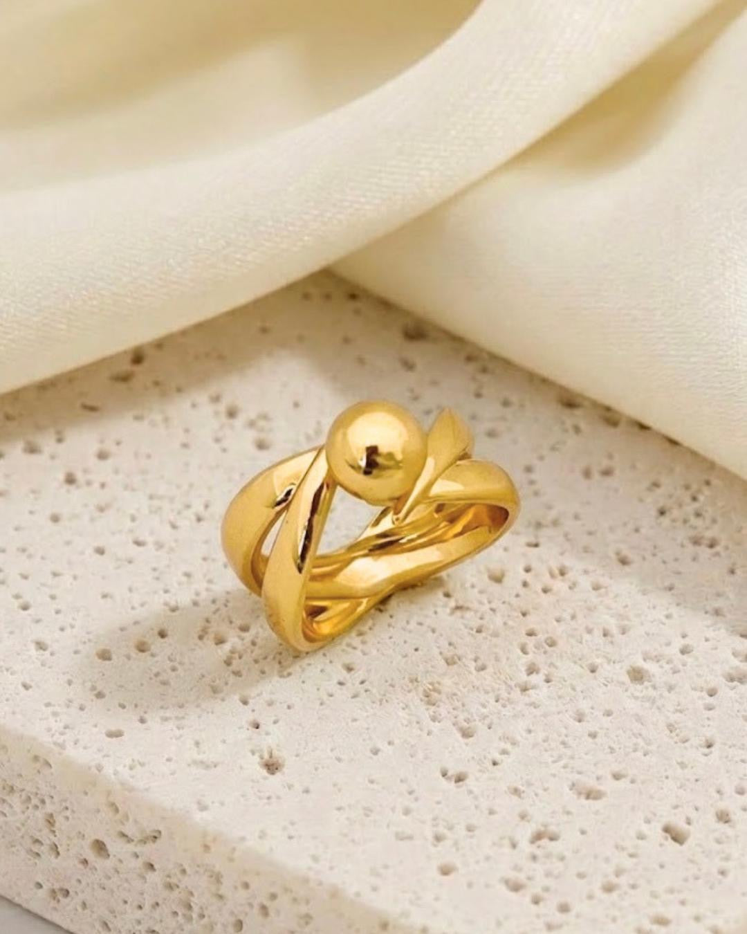 Chunky Twist Ball Ring✨