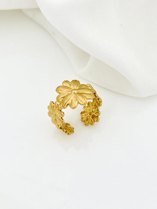 Golden Flowers Ring 1🌟