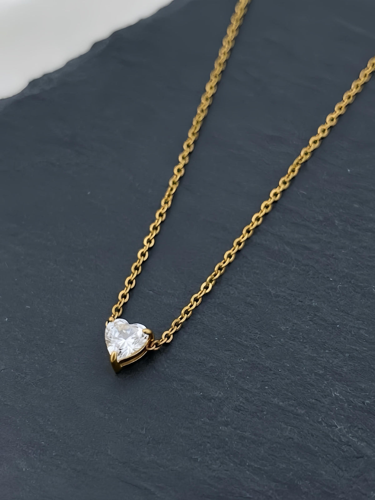 Sliver Heart pendant 🌟