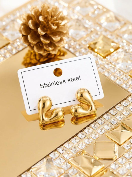 Premium stainless Gold Heart studs❤️‍🔥