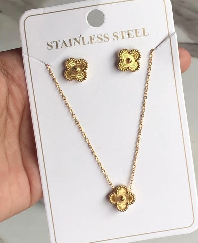 Golden Clover Set